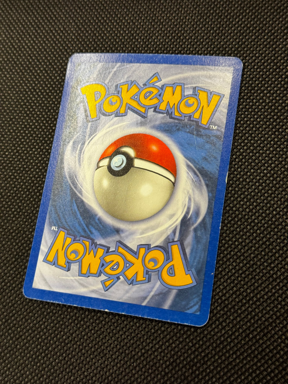 Kabutops 14/144 - Skyridge / Reverse Holo