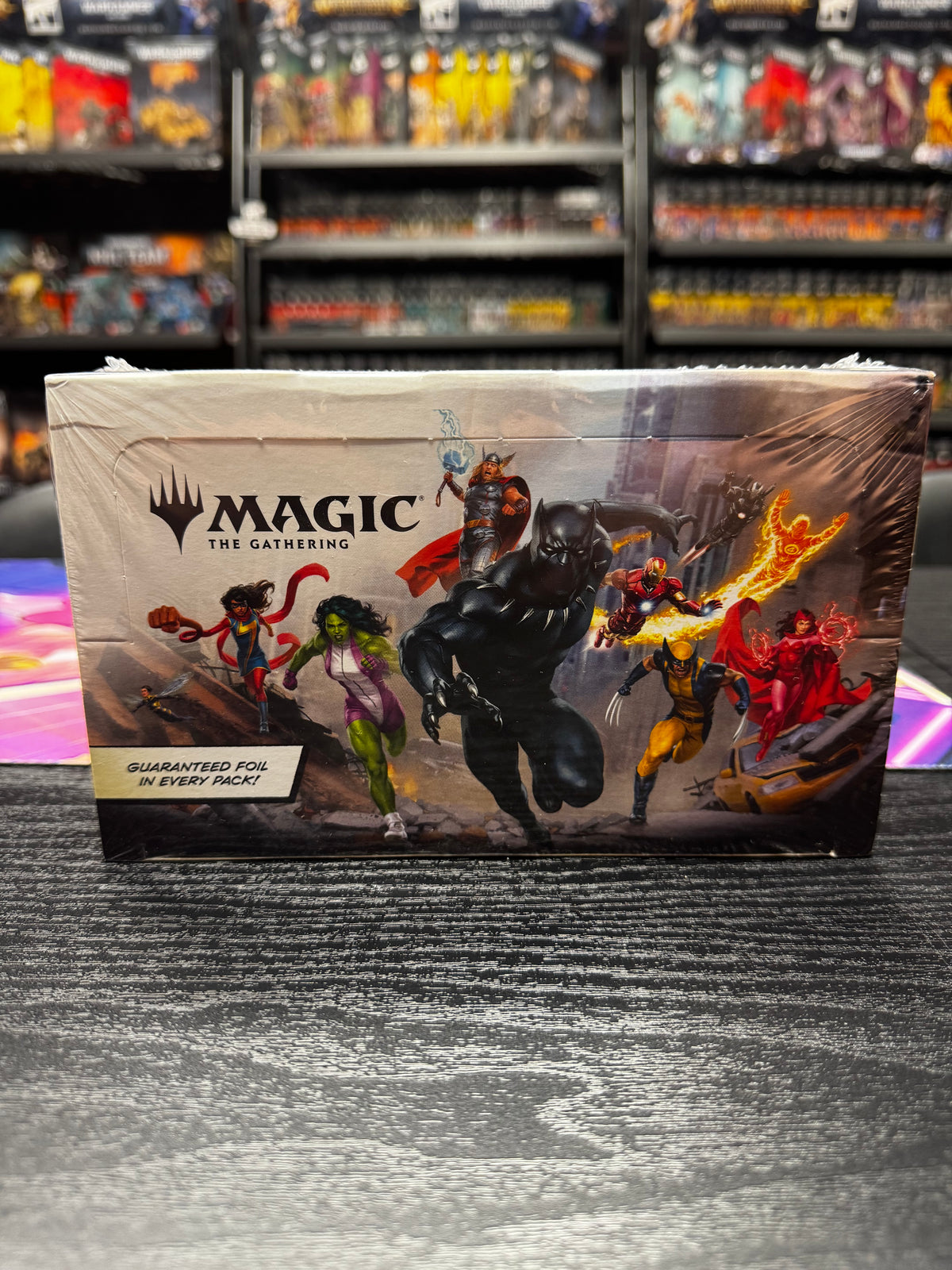 Magic: The Gathering - Marvel Super Heroes: Play Booster Display /3