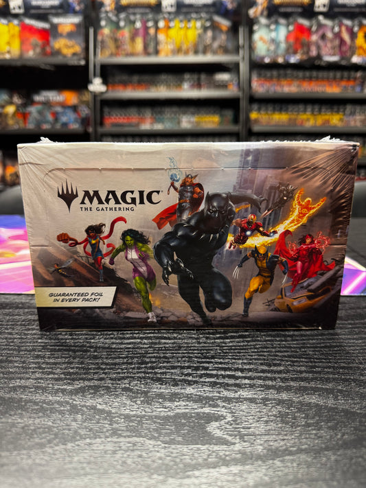 Magic: The Gathering - Marvel Super Heroes: Play Booster Display /3